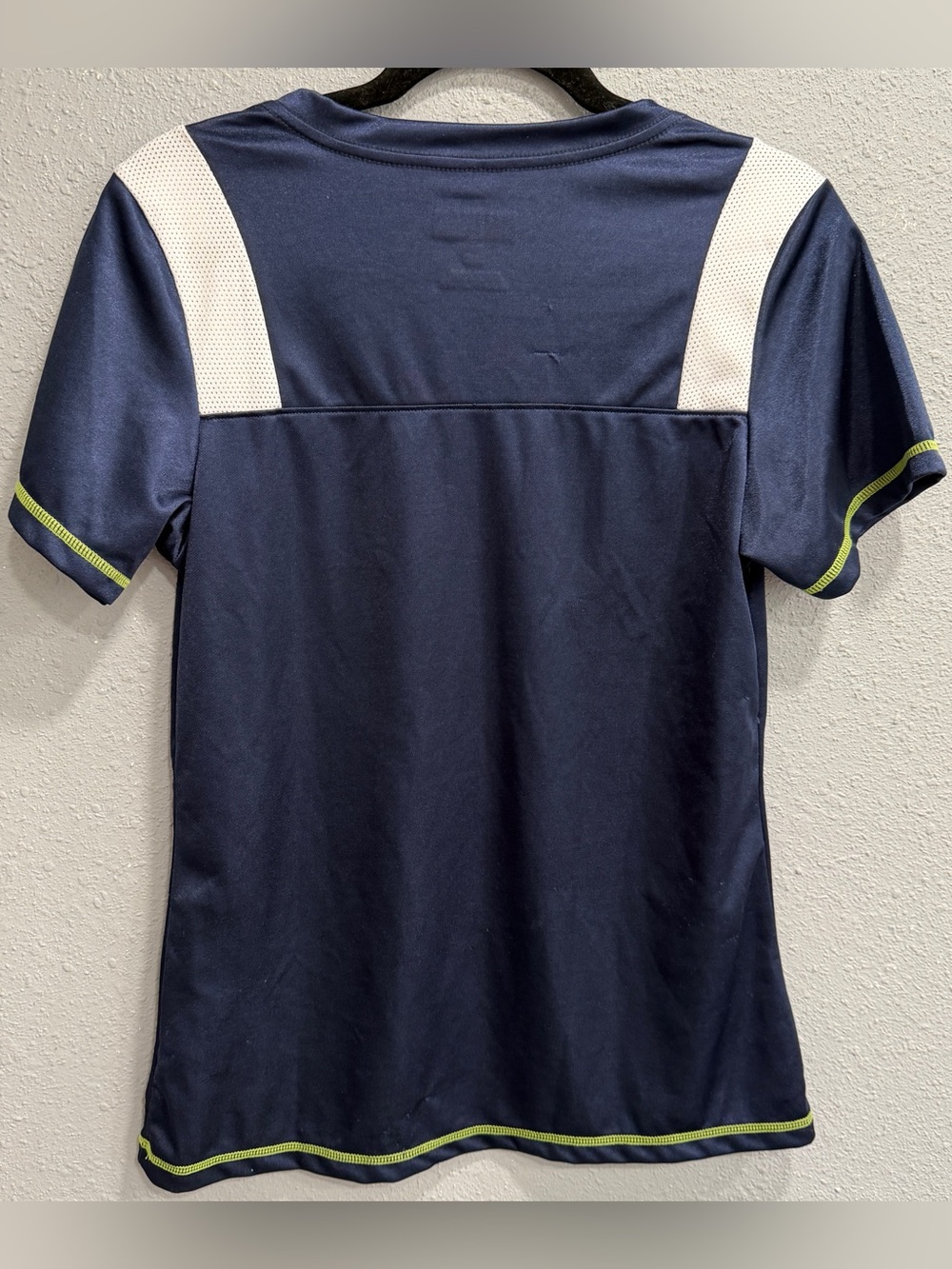 NFL Team Apparel | Women’s Seahawks V-Neck Short-Sleeve Jersey, Size M - Picture 9 of 14